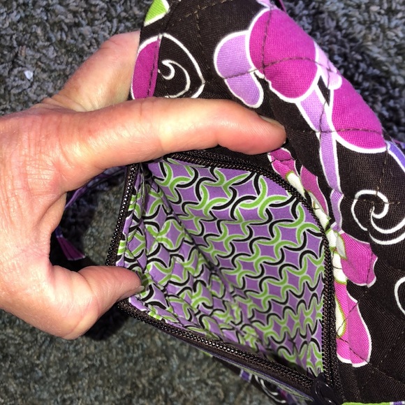Vera Bradley Crossbody bag. New without tags - Picture 5 of 7